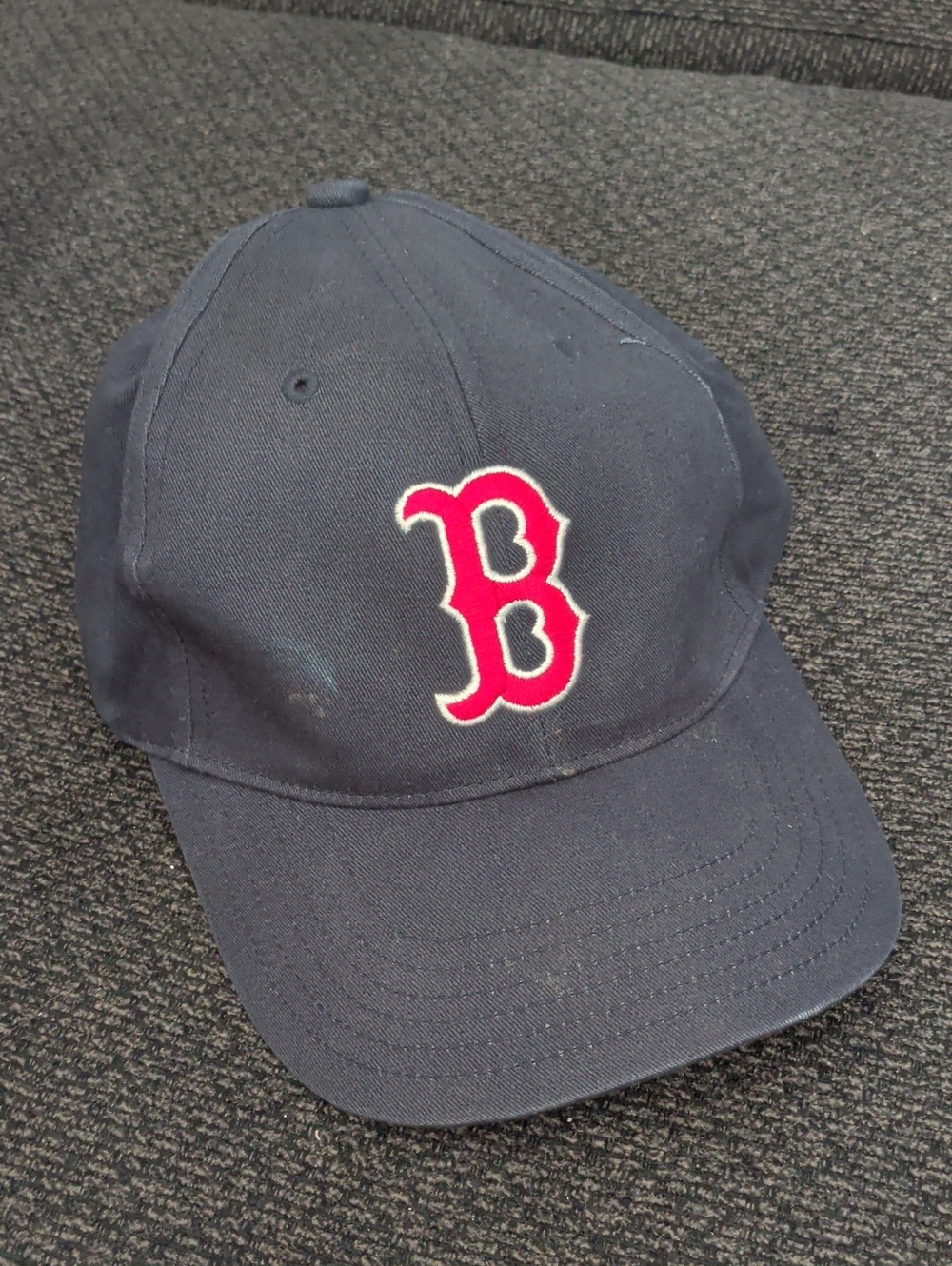 Vintage Boston Red Sox Hat Cap Mens Snapback Navy New Era Dupont MLB Made In USA